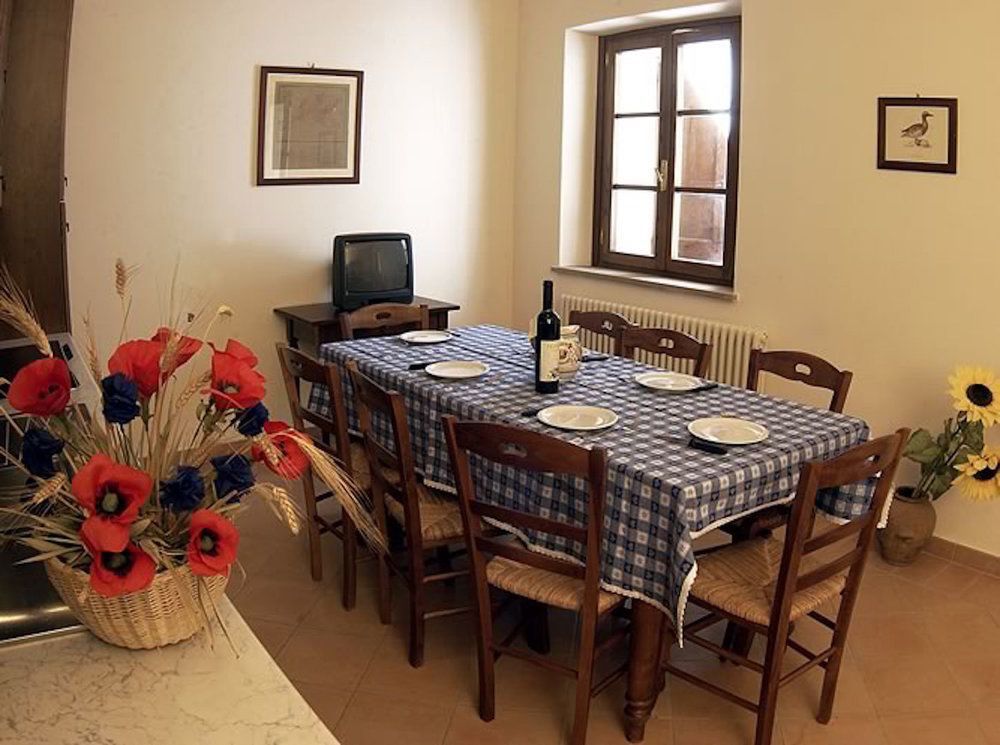 Agriturismo Castagna Alta Valfabbrica Ngoại thất bức ảnh